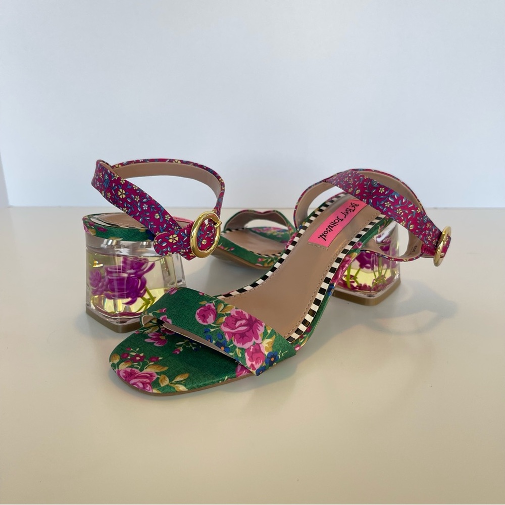 Betsey Johnson Livvie Green Floral Sandals